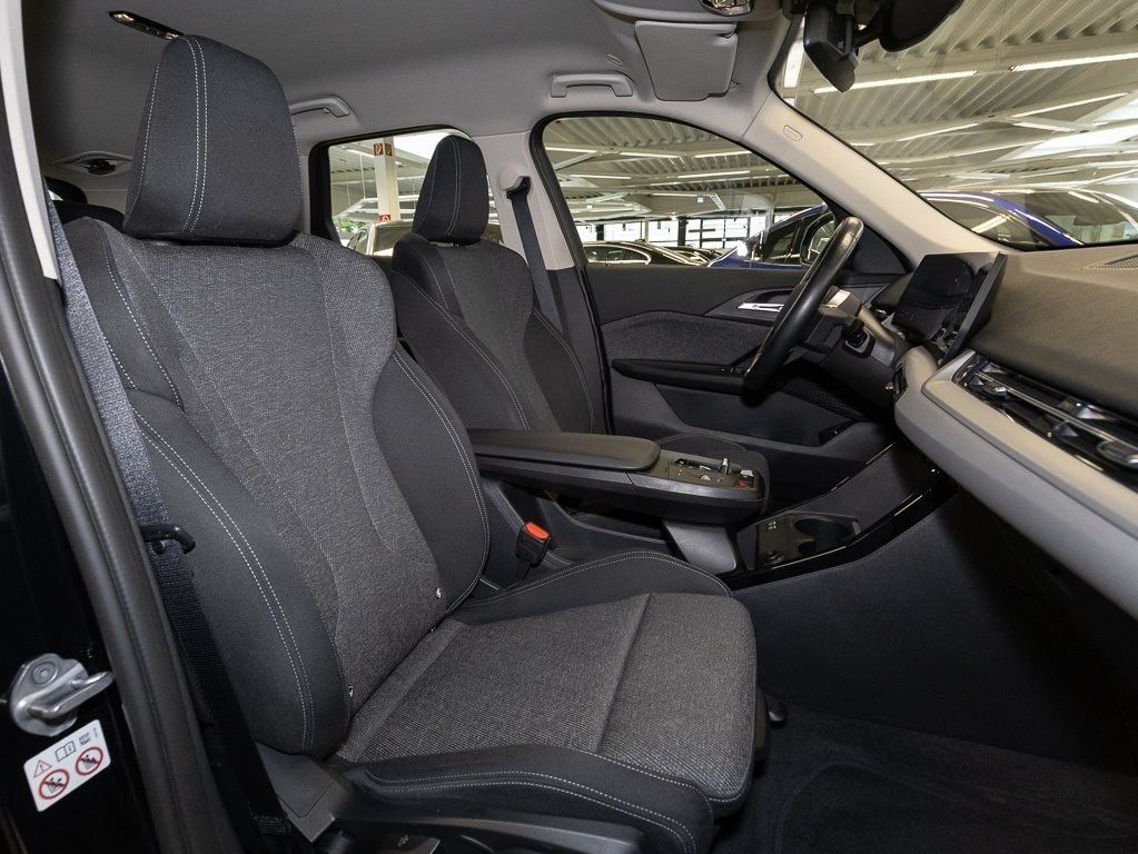 BMW iX1 - Bild 12
