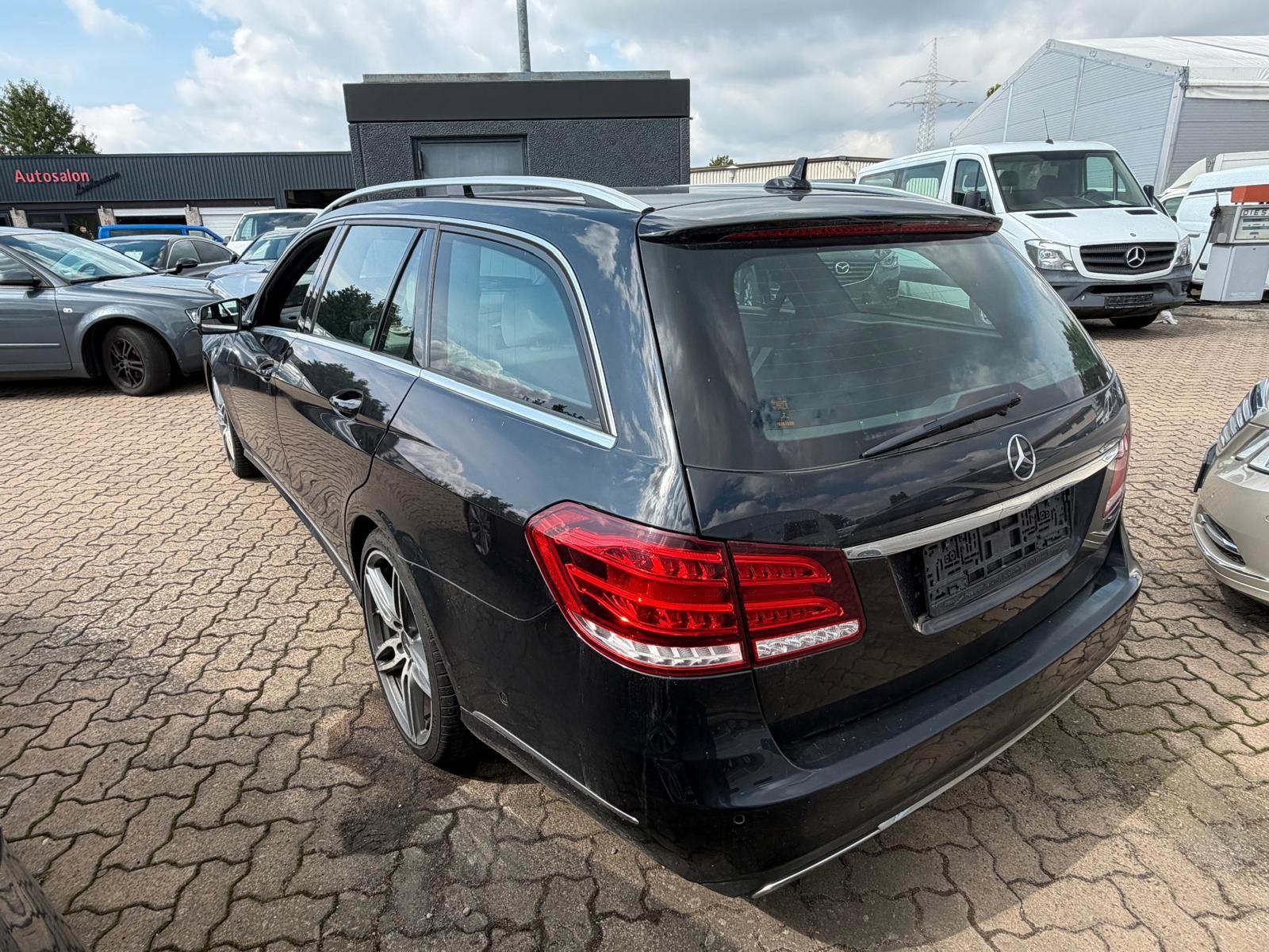 Mercedes-Benz E250 2015 — photo 7