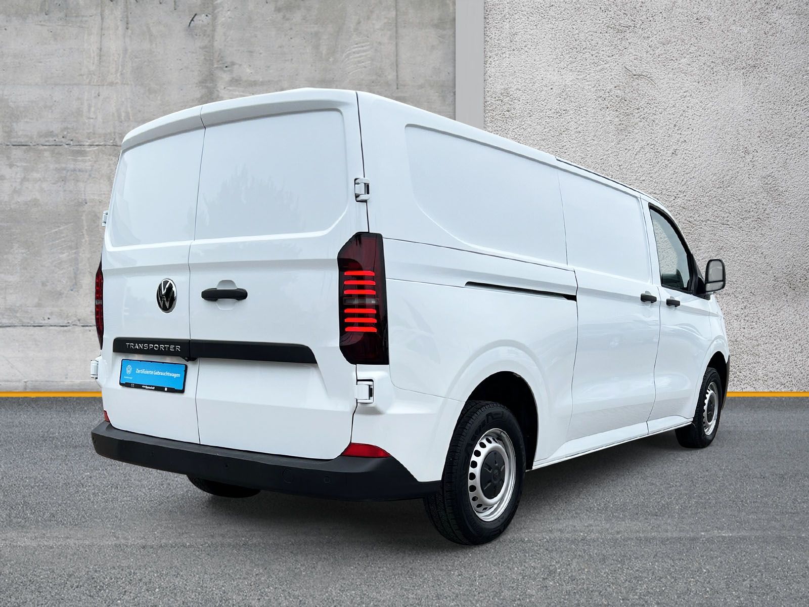 Fahrzeugabbildung Volkswagen T7 Transporter 2.0 TDI LR 3-Sitze LED KAMERA