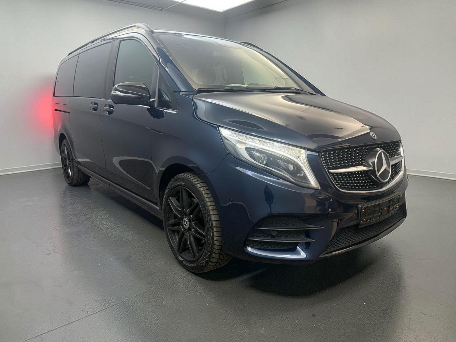 Mercedes-Benz V 250 d 4Matic AMG EDITION LANG*ACC*2xSCHIEBE*AH imagem 3