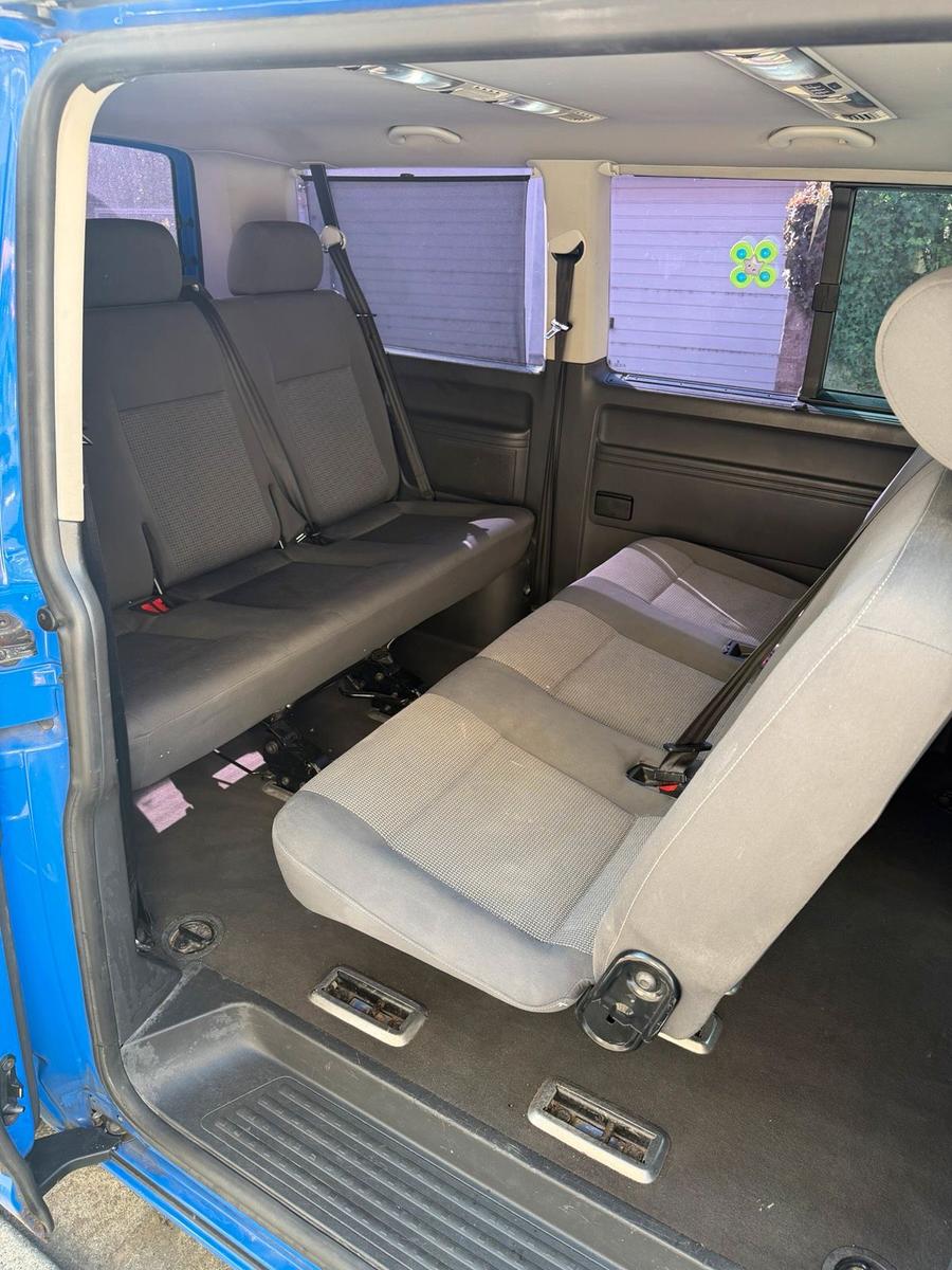 Volkswagen Caravelle 2006 — photo 9
