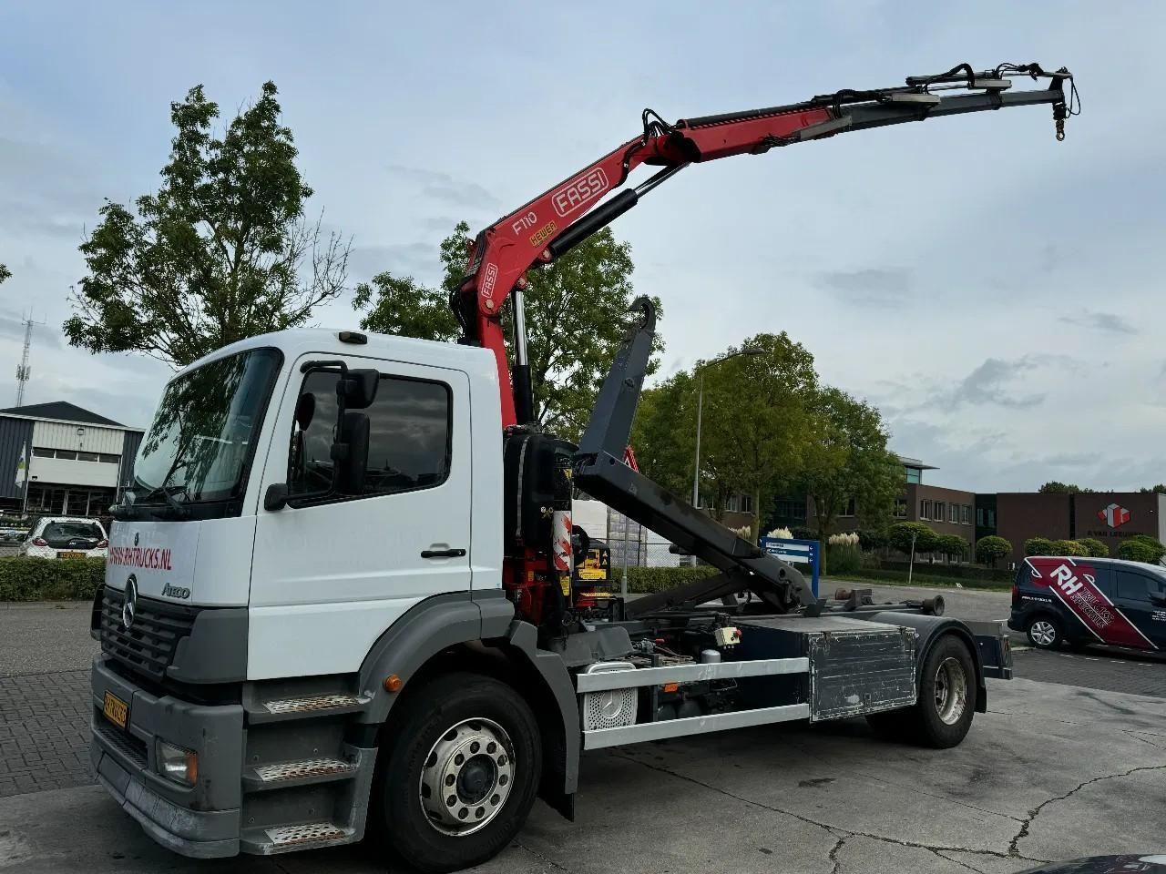 Mercedes-Benz LS 1923 ATEGO + 2011 FASSI F110 + 2011 VDS HOOKL