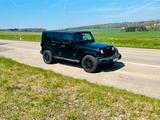 Jeep Wrangler Unlimited Sahara 2.8 CRD Autom. Sahara - Jeep Wrangler aus 2008: Sahara Unlimited