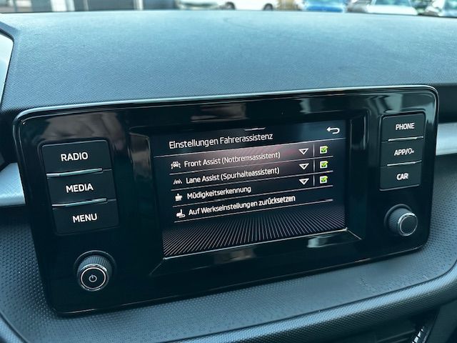 Fabia Ambition PDC;CARPLAY;LED;FSE