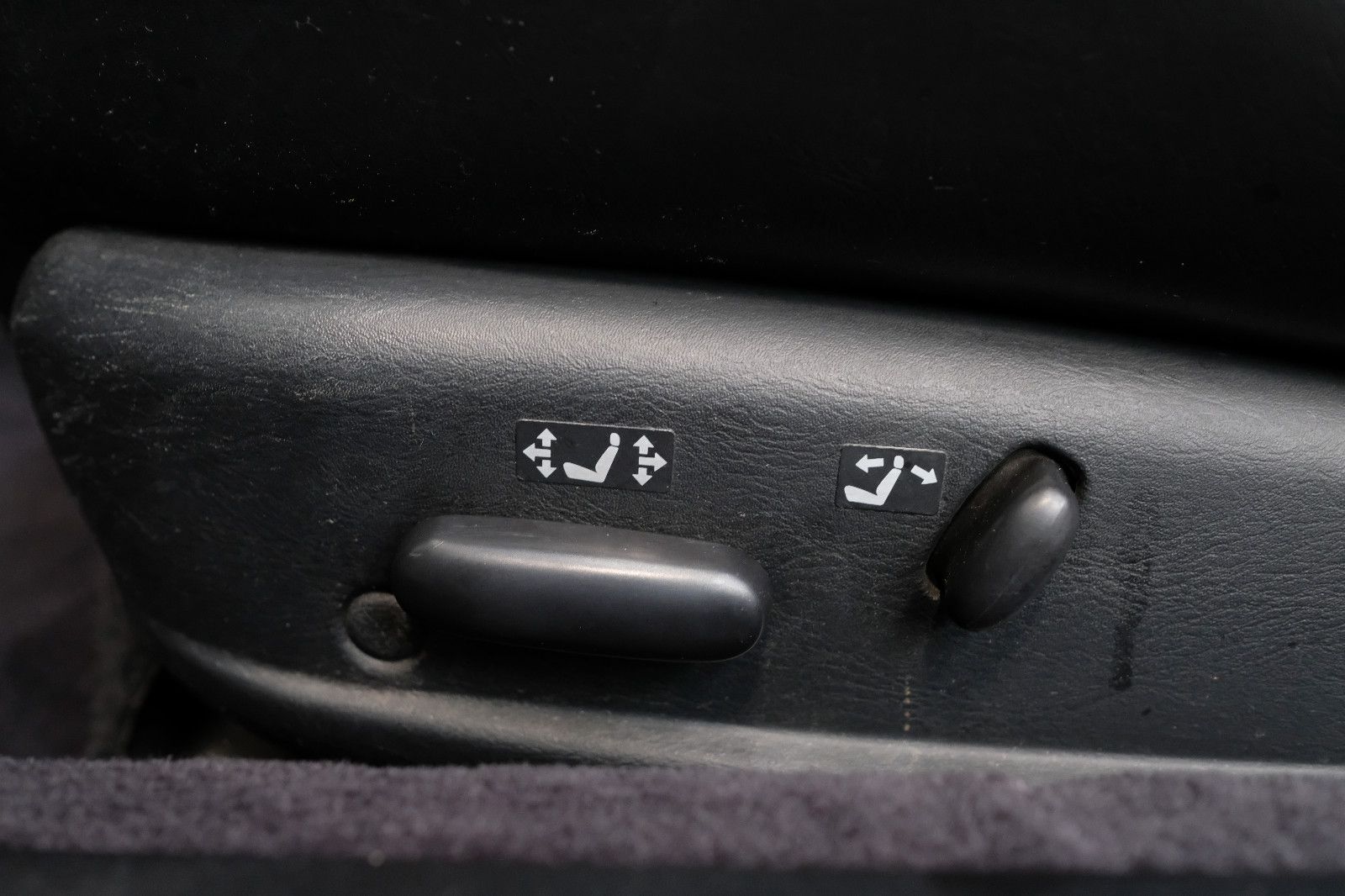 Fahrzeugabbildung Subaru SVX 3.3 24V Automatik 1.Hand