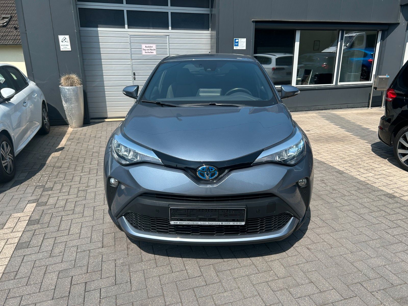Toyota C-HR Hybrid Lounge imagem 2