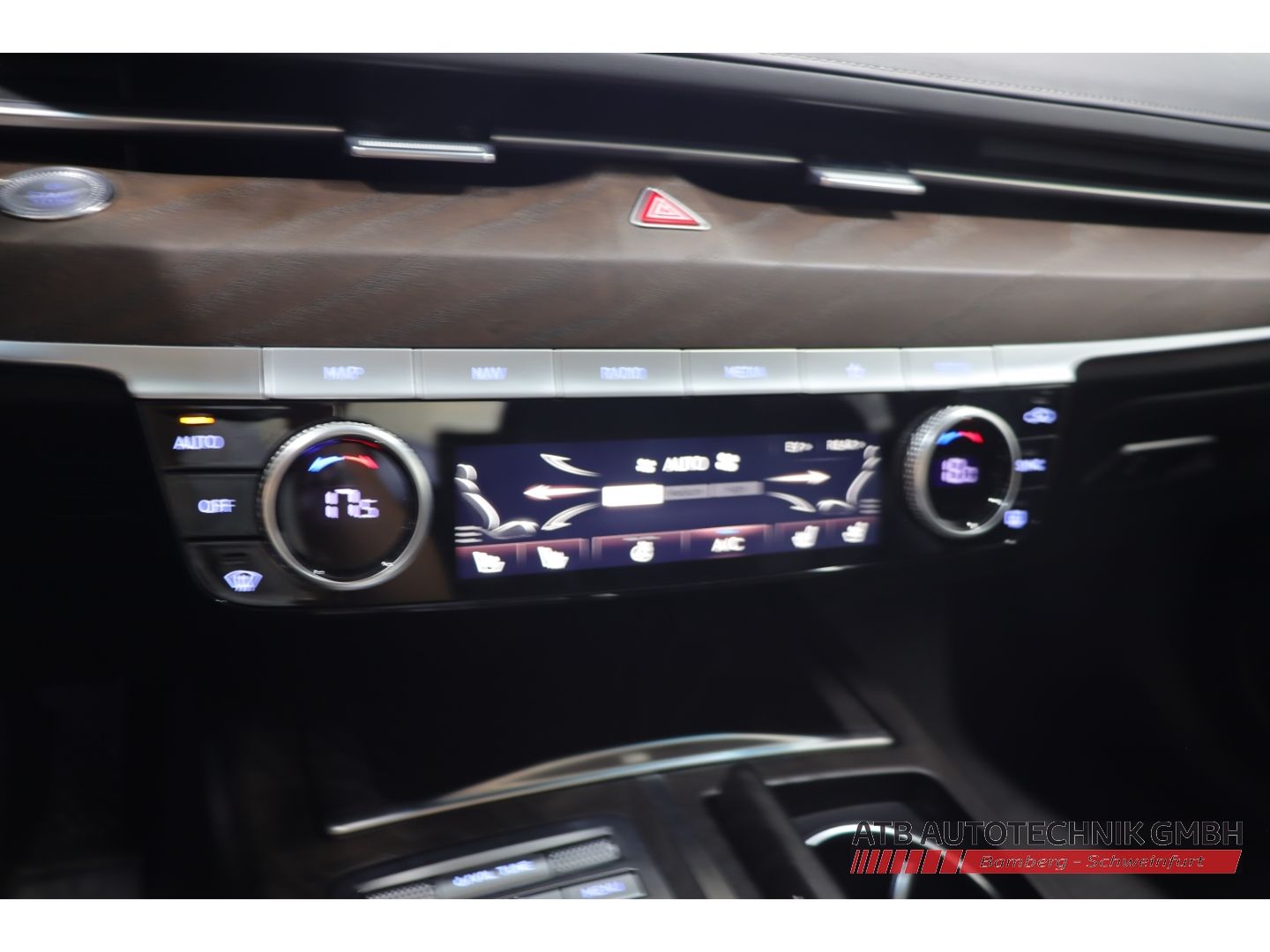 Fahrzeugabbildung Genesis G80 Electrified 4WD Luxury 87,2kWh 97,6% SOH