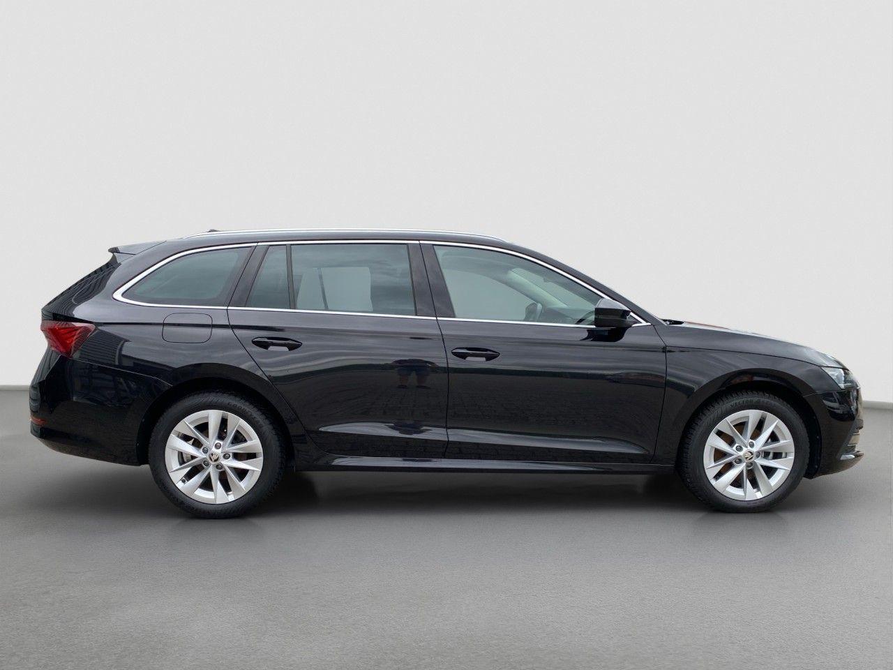 Skoda Octavia Combi 2.0 TDI LED NAVI KAMERA HUD SHZ BT