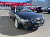 Audi A4 1.8 T Cabriolet - - Audi A4 aus 2004: 1.8