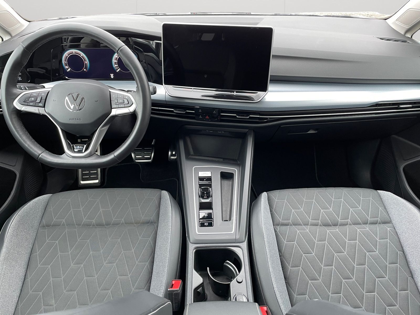 Volkswagen Golf - Bild 10