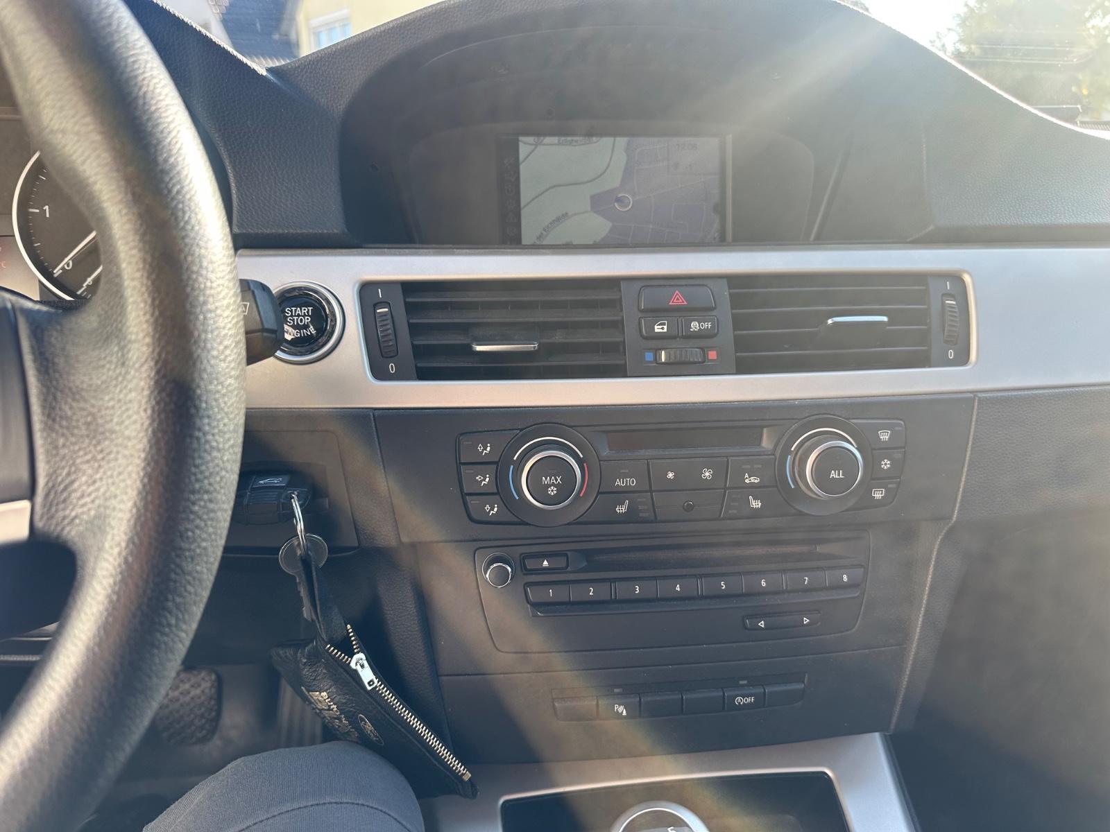 BMW 318 2012 — engine 1.995 cm³, 143 HP (105kW)