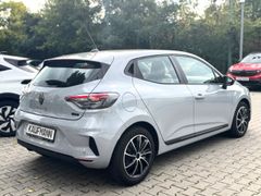 Fahrzeugabbildung Clio V Evolution 1.6 E-TECH Hybrid 145 EU6e