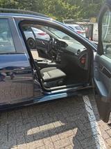 Mercedes-Benz C 200 CDI - blaue Mercedes-Benz 200