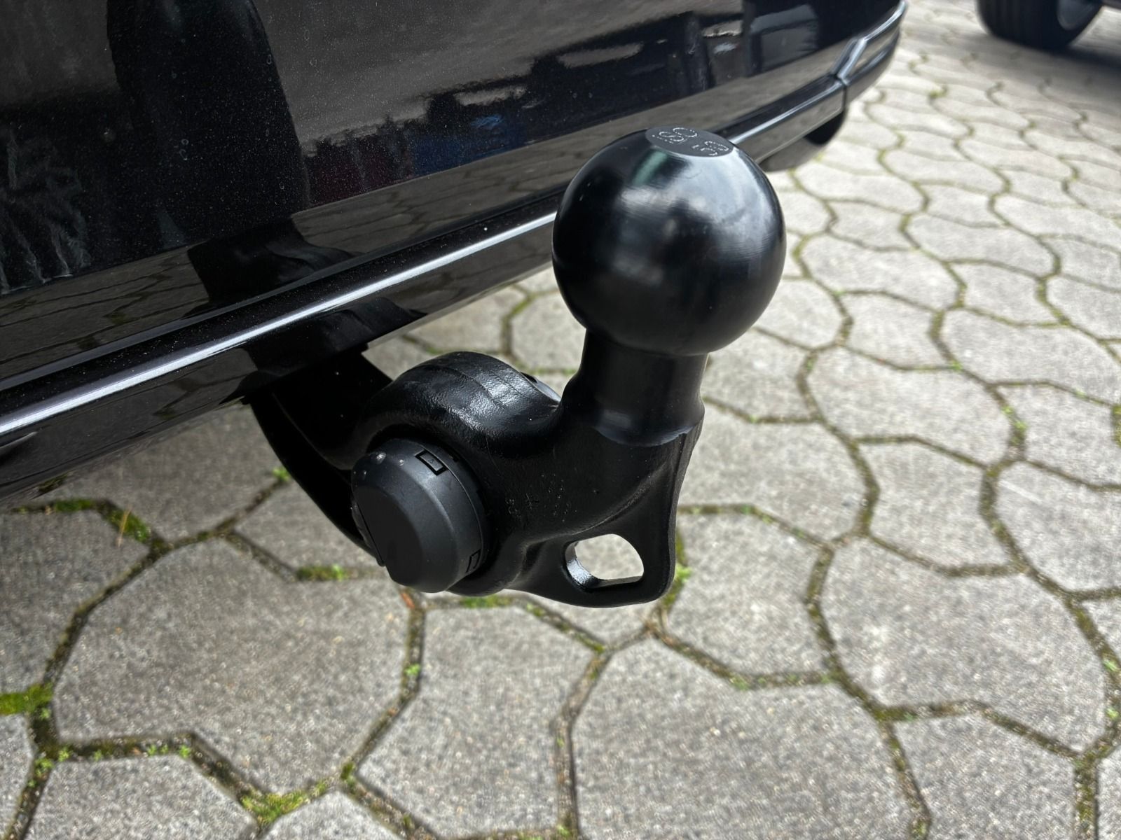 Fahrzeugabbildung SKODA Octavia Combi  1.5 TSI Sportline DSG*AHK*360°Cam