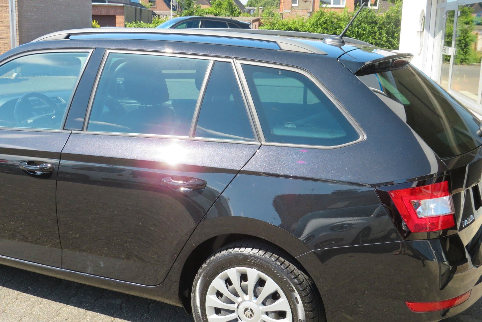 Fahrzeugabbildung SKODA Fabia Combi Ambition GJ SMART-LINK SITZH. NAVI 1