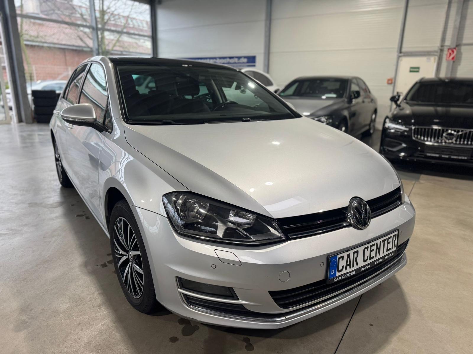 Volkswagen Golf VII Lim. Allstar BMT StHZ|PDC|Navi|LM|Pano