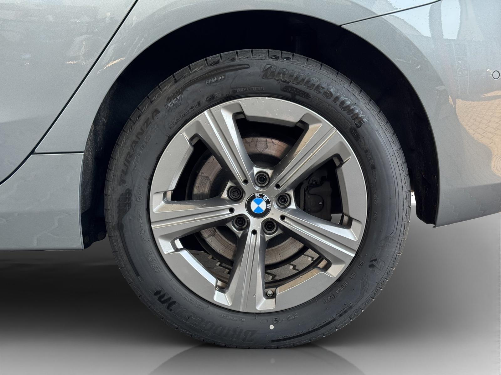 BMW 223dA xDr Active Tourer Navi.LED.HuD.ACC.360°