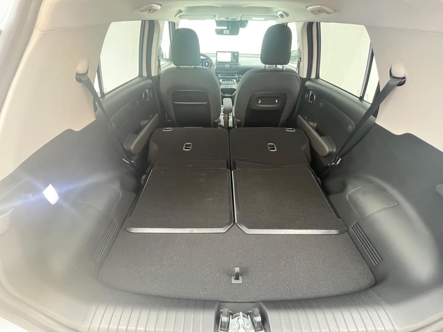 Hyundai INSTER – Bild 17