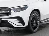 Mercedes-Benz GLC 300 4M AMG Plus*HUD*Pano*20"*Distro*360°*AHK - mit Benzin-Antrieb: Coupe, Weiß