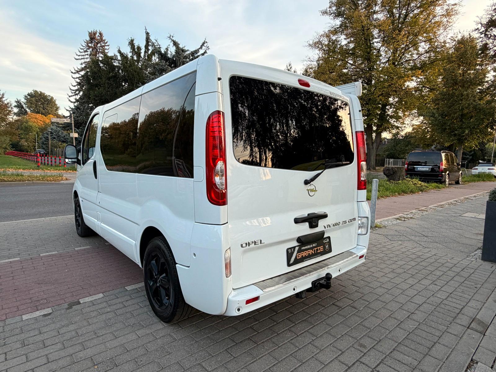 Opel Vivaro Life Cosmo Westfalia 2.5 CDTI 145 ch BVM / 7 places / Couchage + Table / Store / Chauffage auxiliaire