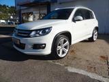 Volkswagen Tiguan/R-Line/4Motion/AHK/Pano/Navi/Xenon/57.500 - Volkswagen Tiguan: 5n