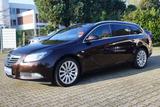Opel Insignia Innovation 4x4 /LEDER/KLIMA/EURO5/SCHEC