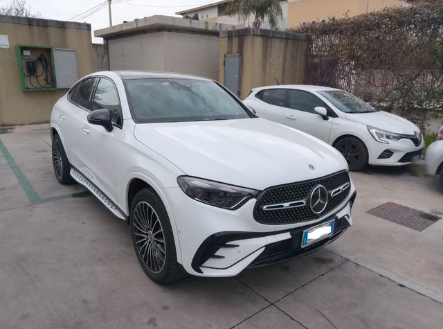 Mercedes-Benz GLC 300 de (40.164 € (Netto), 22% MwSt.)