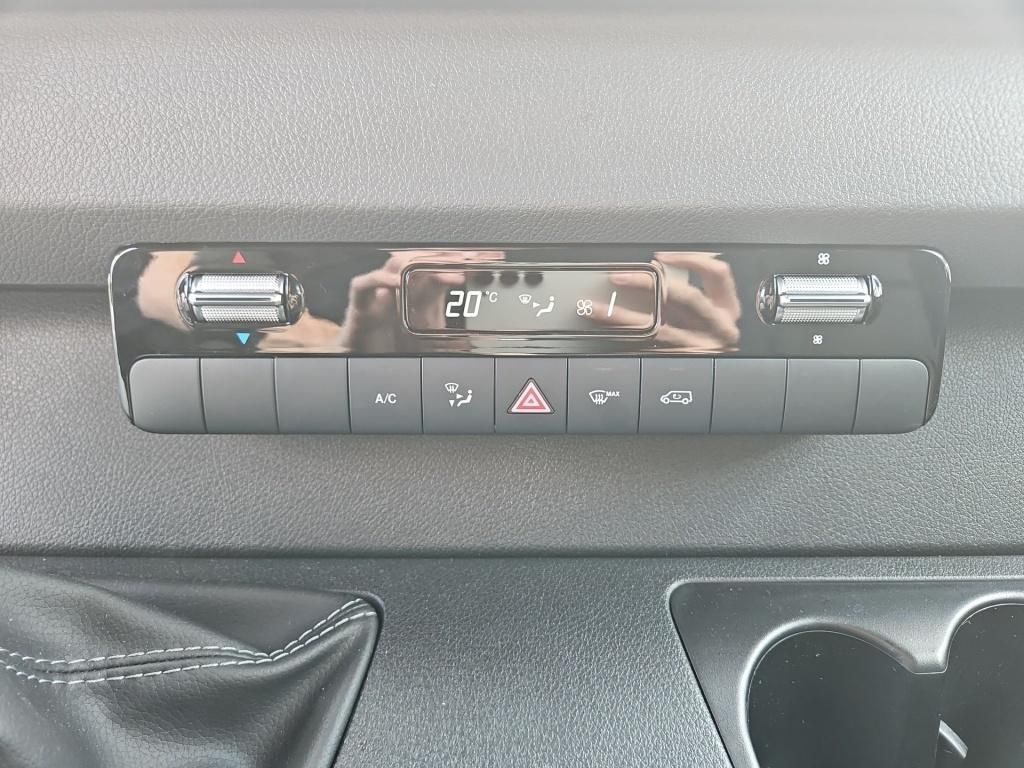 Fahrzeugabbildung Mercedes-Benz Sprinter 317 Koffer LBW 4.325 Navi RFK SHZ Klima