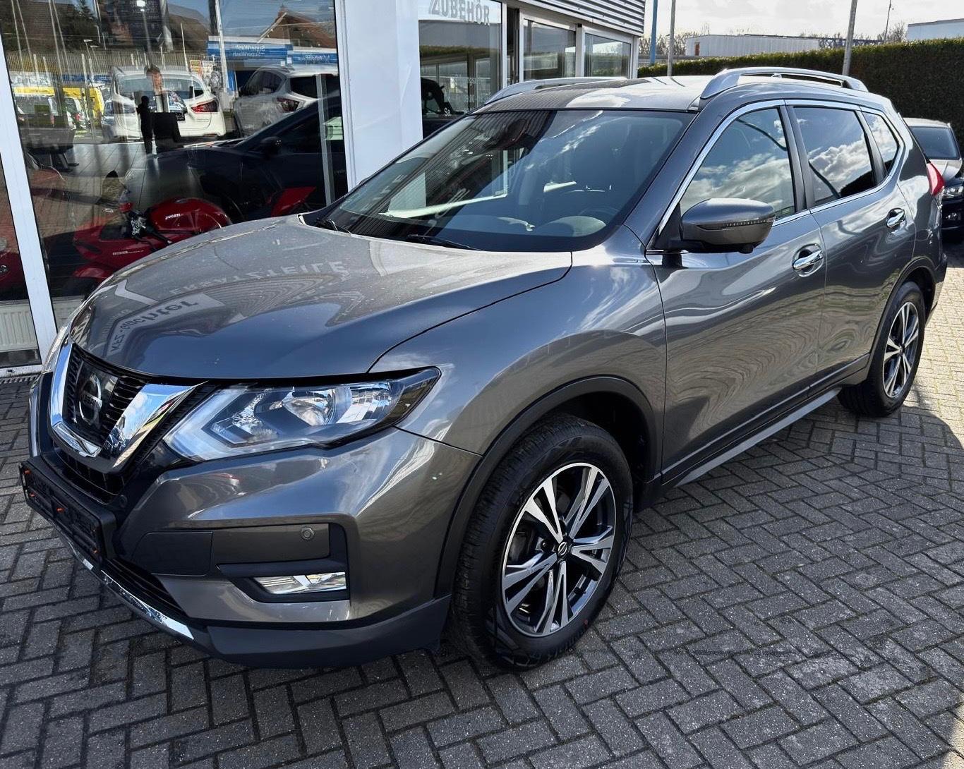 Nissan X-Trail Visia