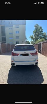 BMW X5 xDrive30d - - BMW X5 in Nürnberg