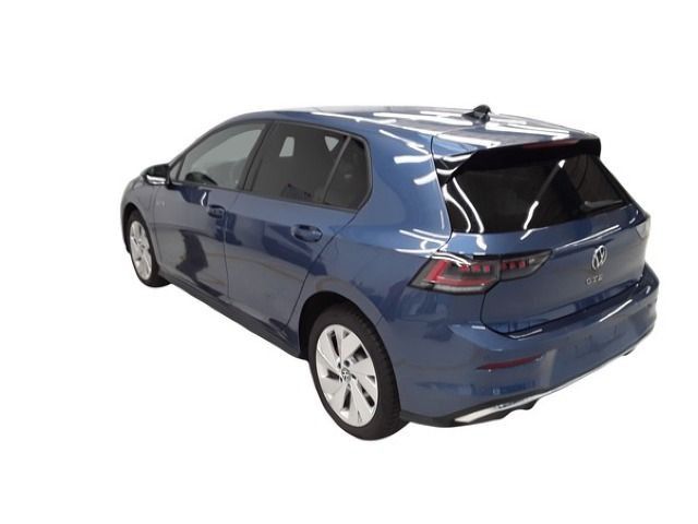 Volkswagen Golf - Bild 2