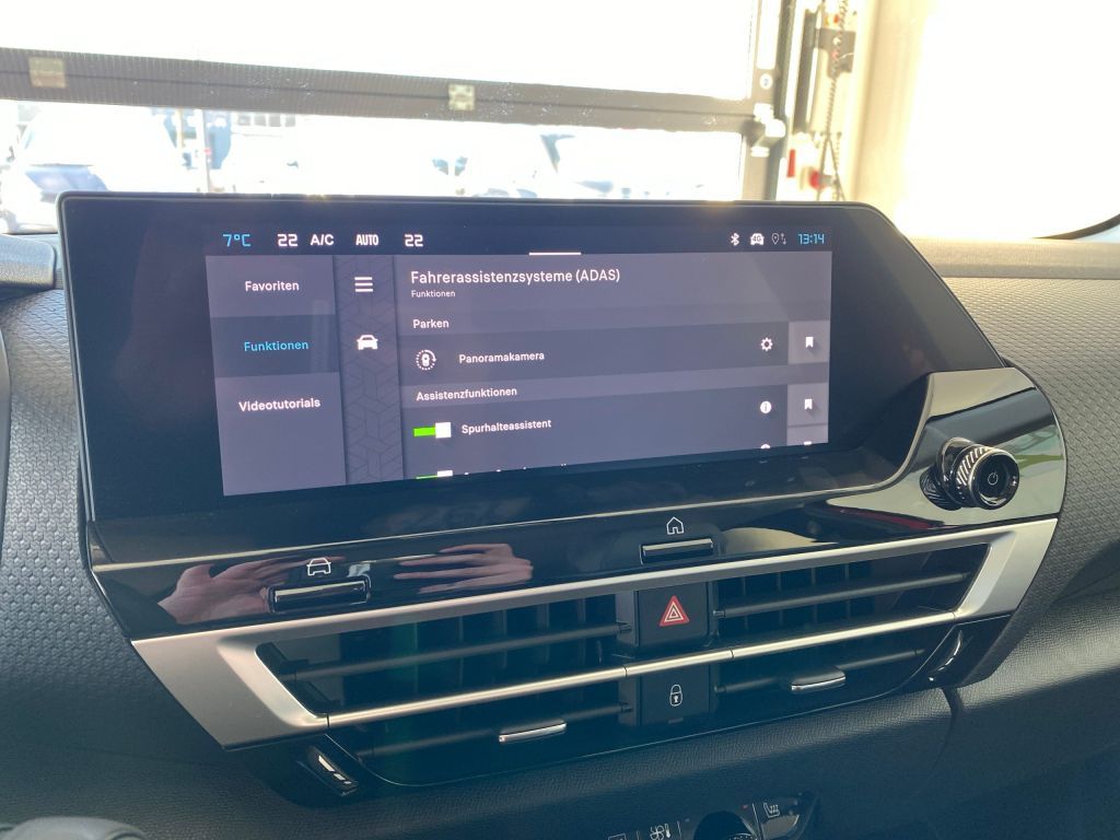 Fahrzeugabbildung Citroën C4 PureTech 130 Automatik MAX *Winter-P.*Allwett