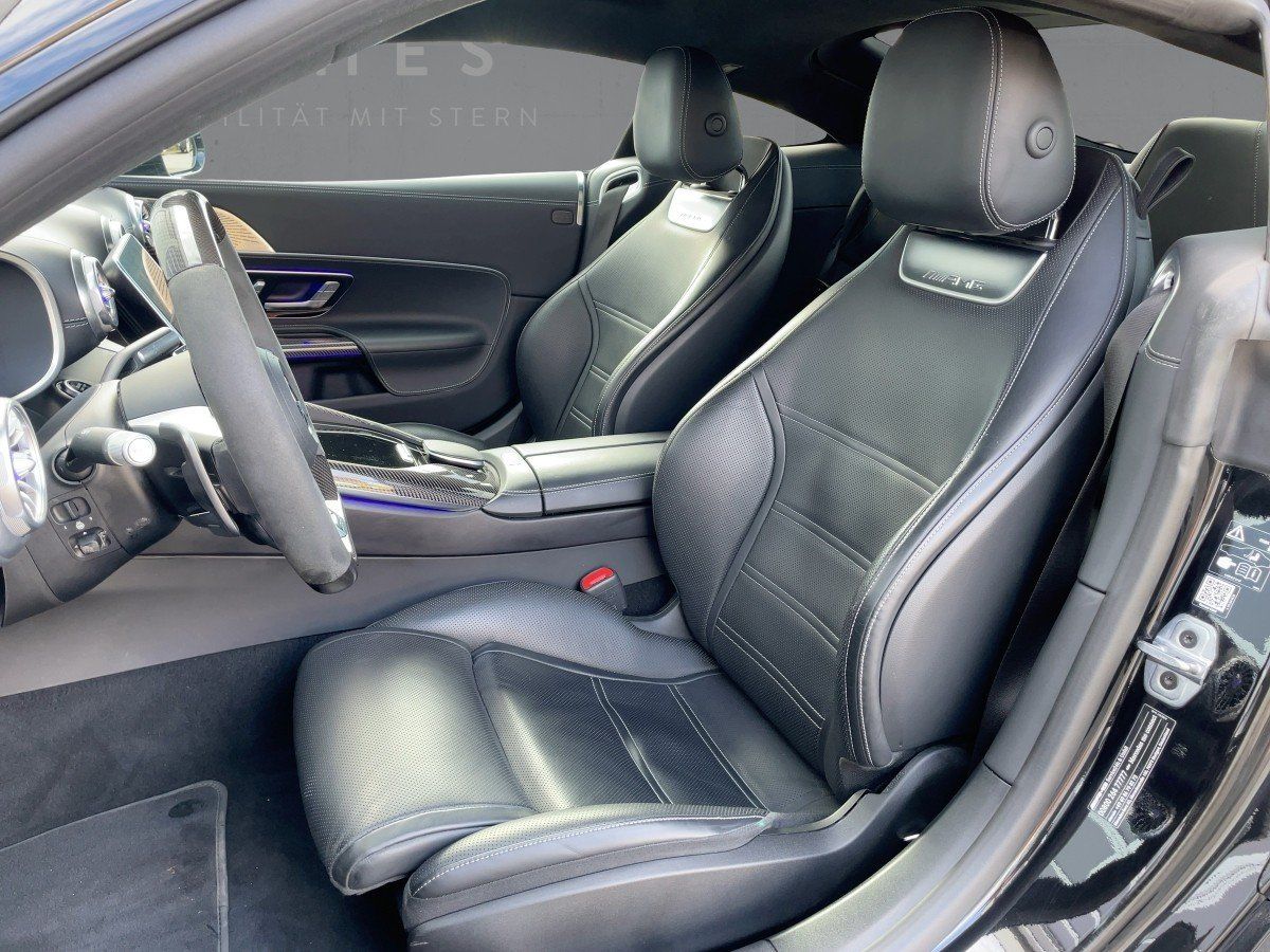 Fahrzeugabbildung Mercedes-Benz AMG GT 63 4M+ AMG/Night-II/Carbon/Lift/HuD/21''