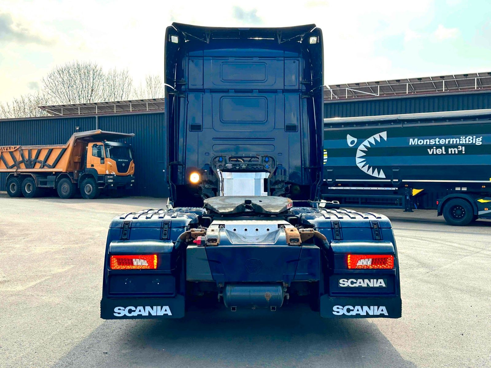 Fahrzeugabbildung Scania V8 R580 Topline 6X2, Retarder, Voll-Luft, Leder