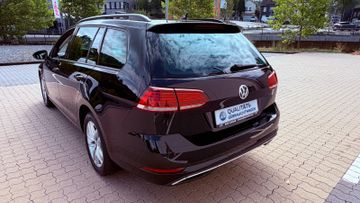 Volkswagen Golf - 5