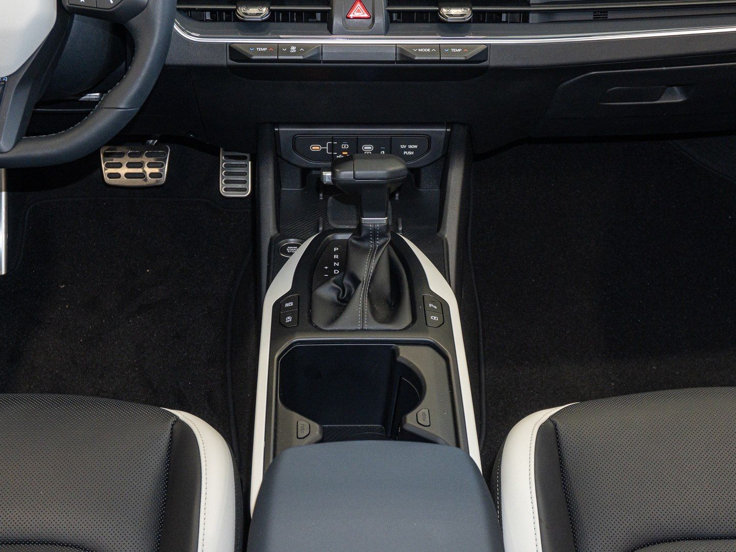 Kia K4 - Bild 10
