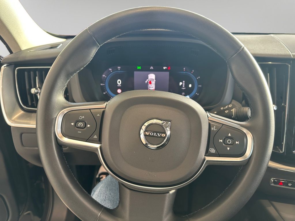 VOLVO XC60 B4 D Core VOLVO XC60 B4 D Core