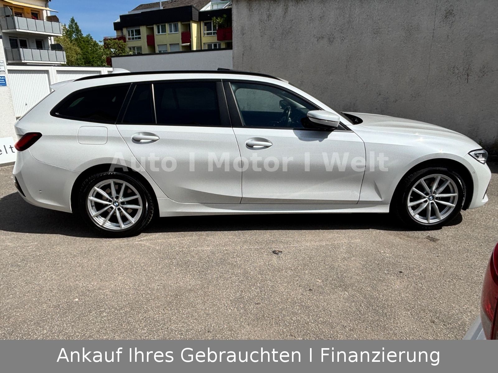 Fahrzeugabbildung BMW 318d Touring G21 LASER/ACC/SHZ/STDHZG/PANO/KEYLE