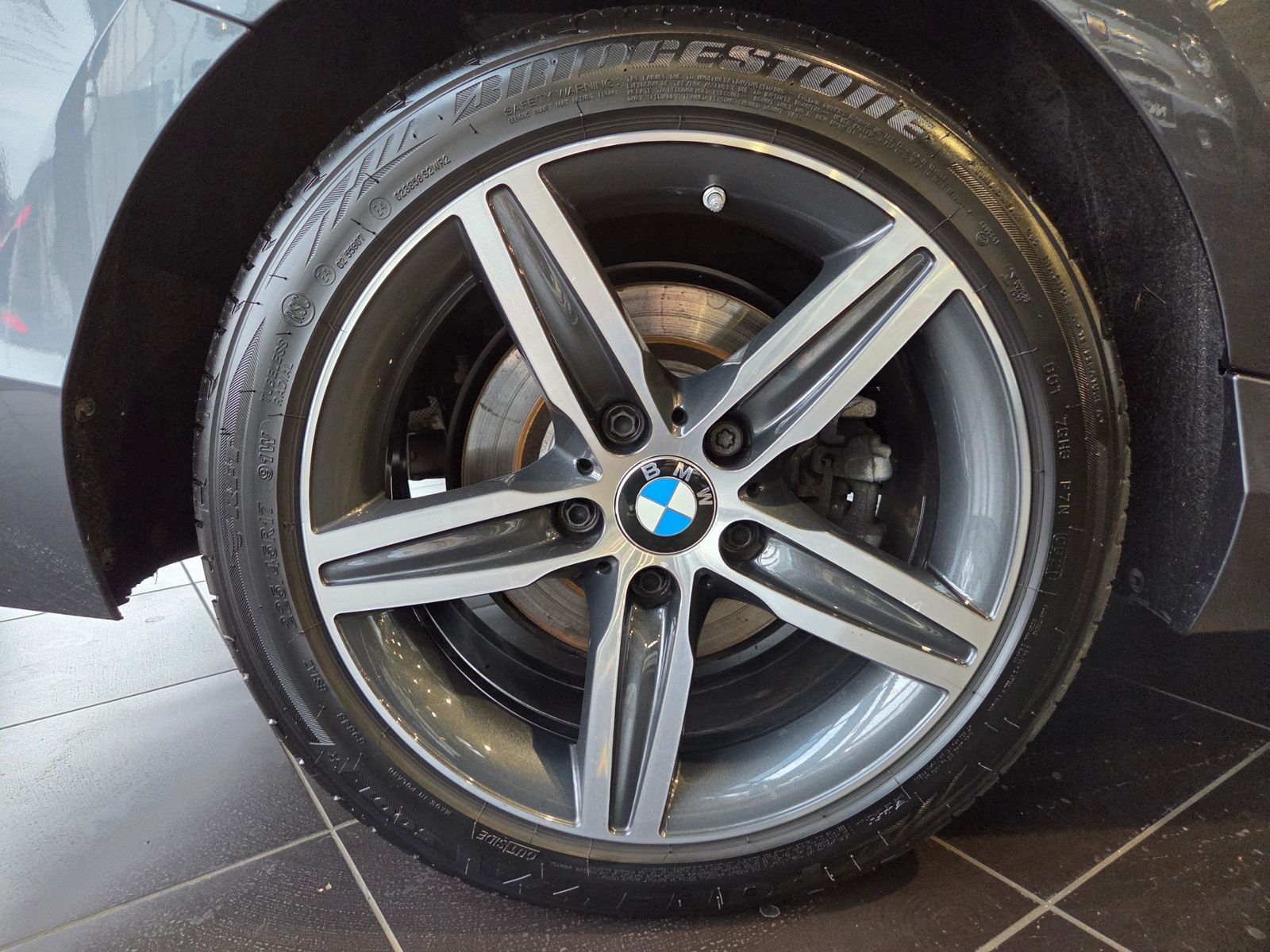 Fahrzeugabbildung BMW 220d Cabrio Sport Line H/K LED NAV SHZ PDC 17"