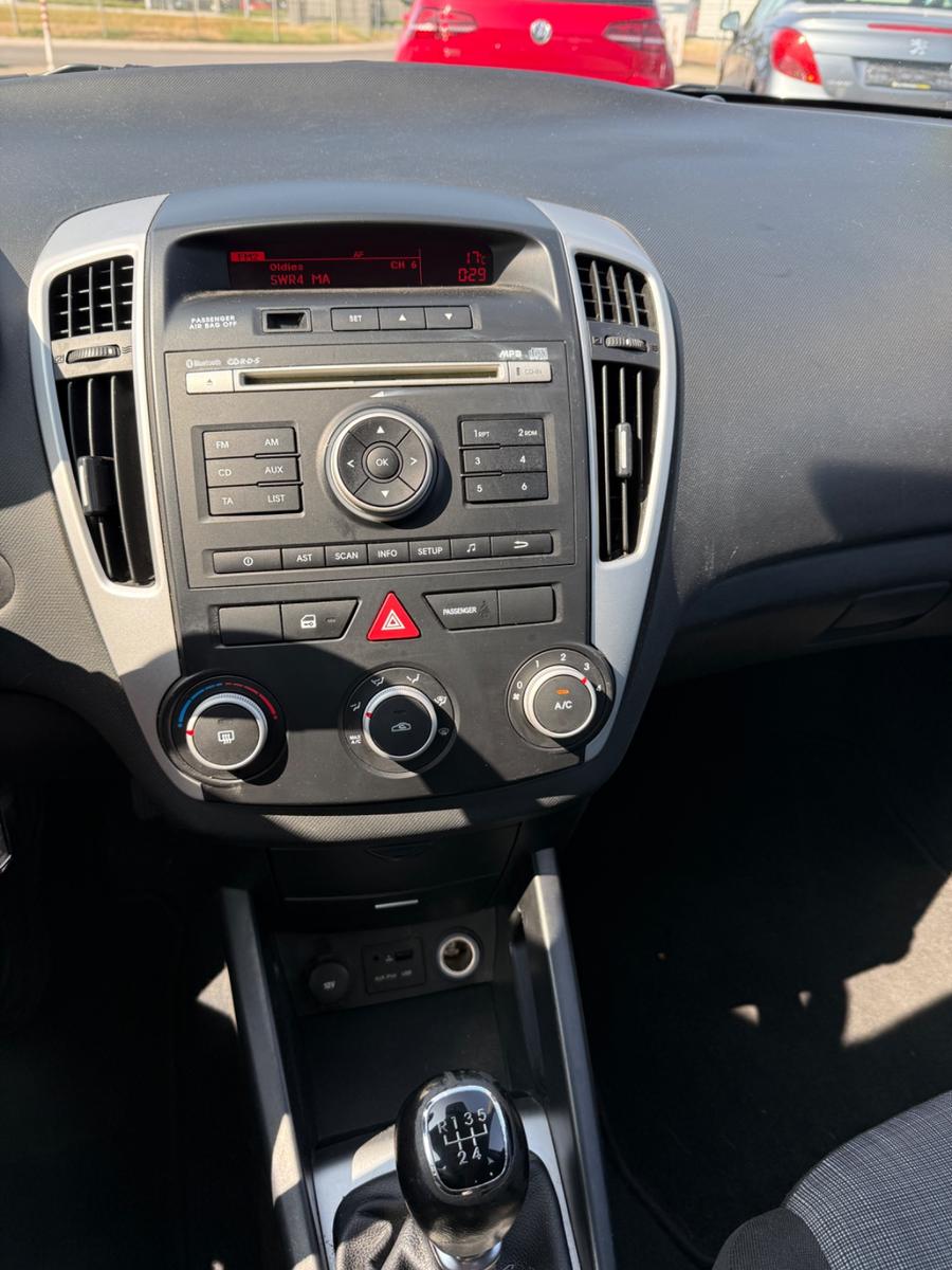 Kia Ceed 1.4 Sportswagon Vision /Klima