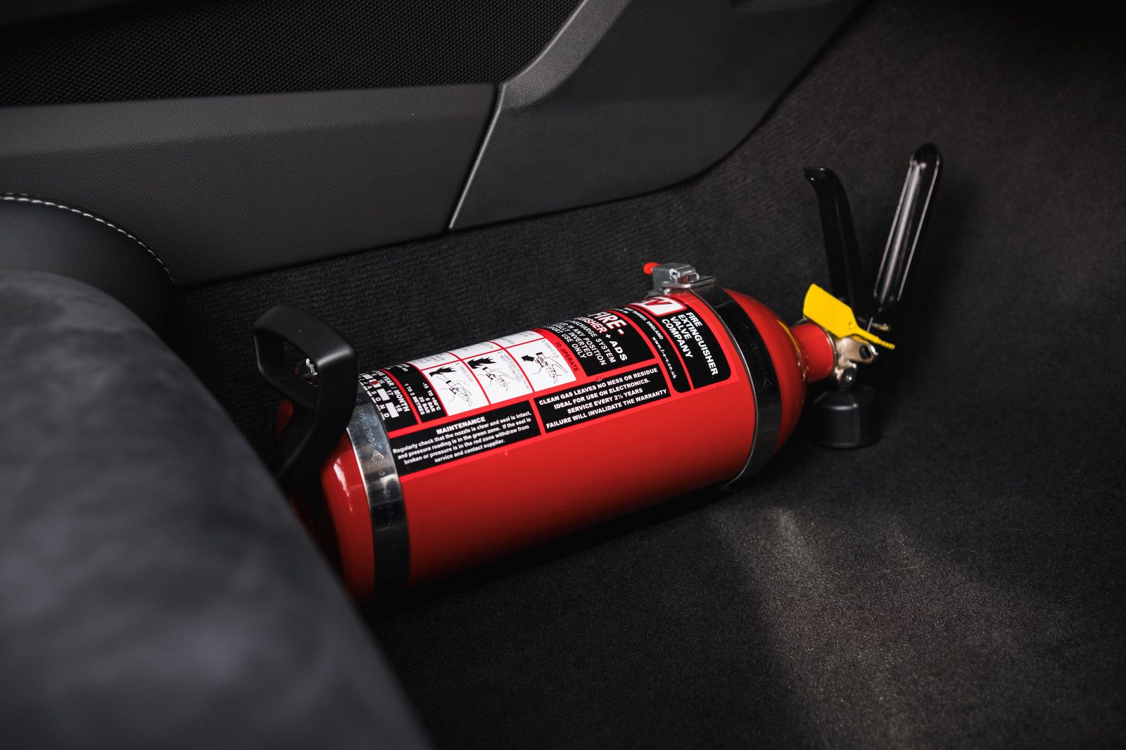 Fahrzeugabbildung Porsche Cayman 981 GT4- prom. Vorbesitz - MR Kit - 460PS