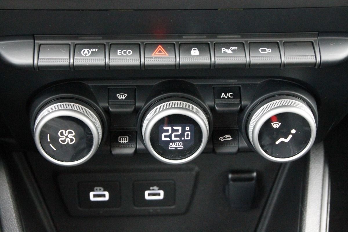 Fahrzeugabbildung Dacia Duster II Journey