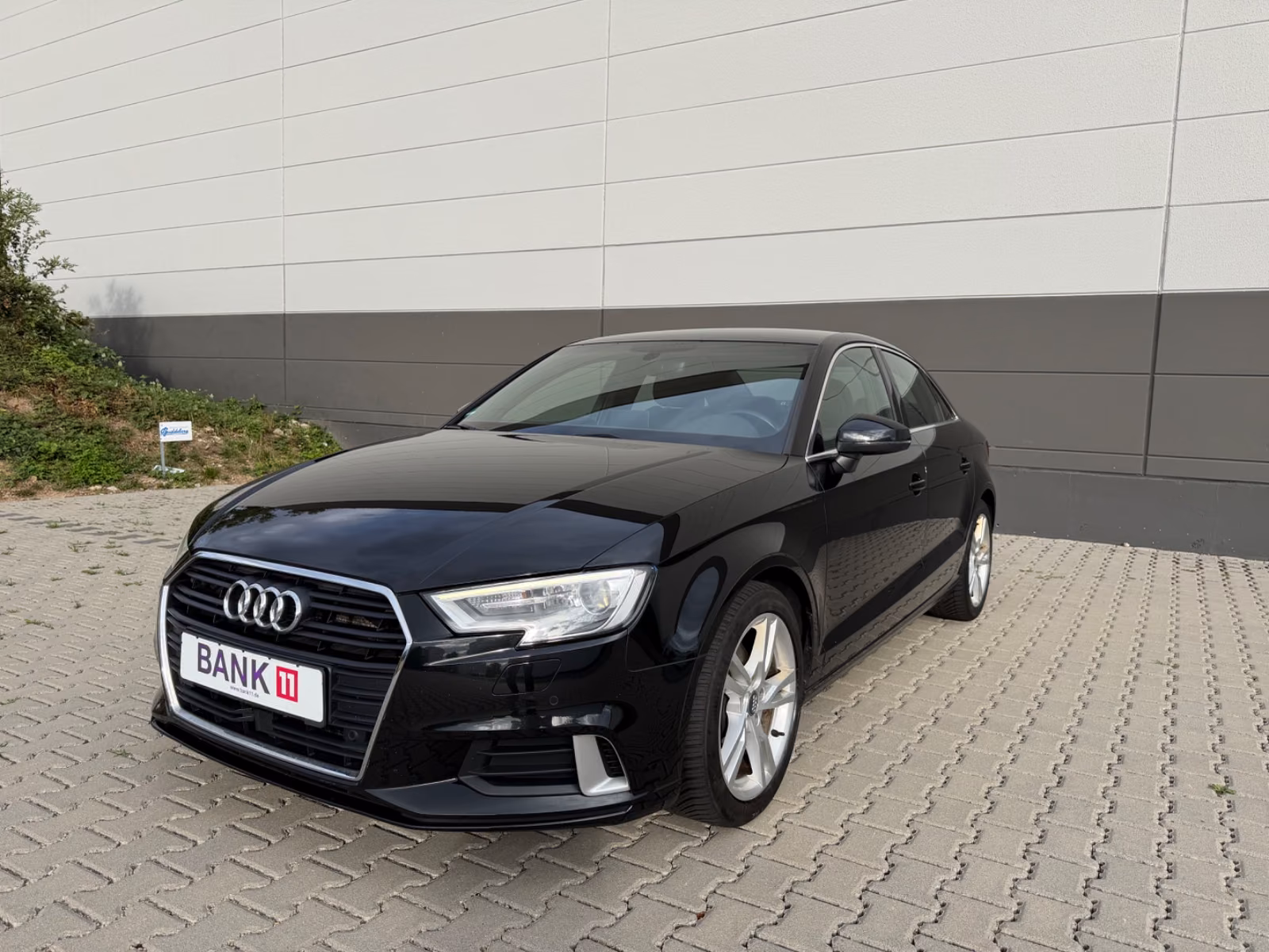 Audi A3 30 TDI Sport S-Tronic*LEDER*Schiebd.*TEMP*