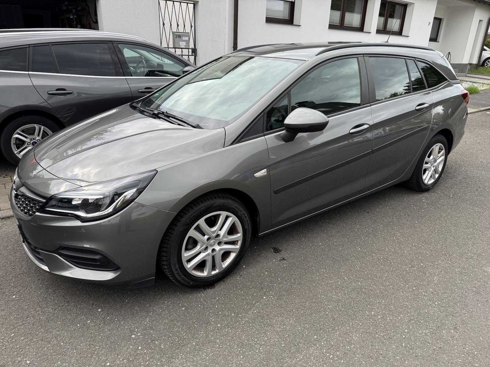 Opel Astra K Klima Navi Temp CarPlay AHK ServNeu 1.Hd