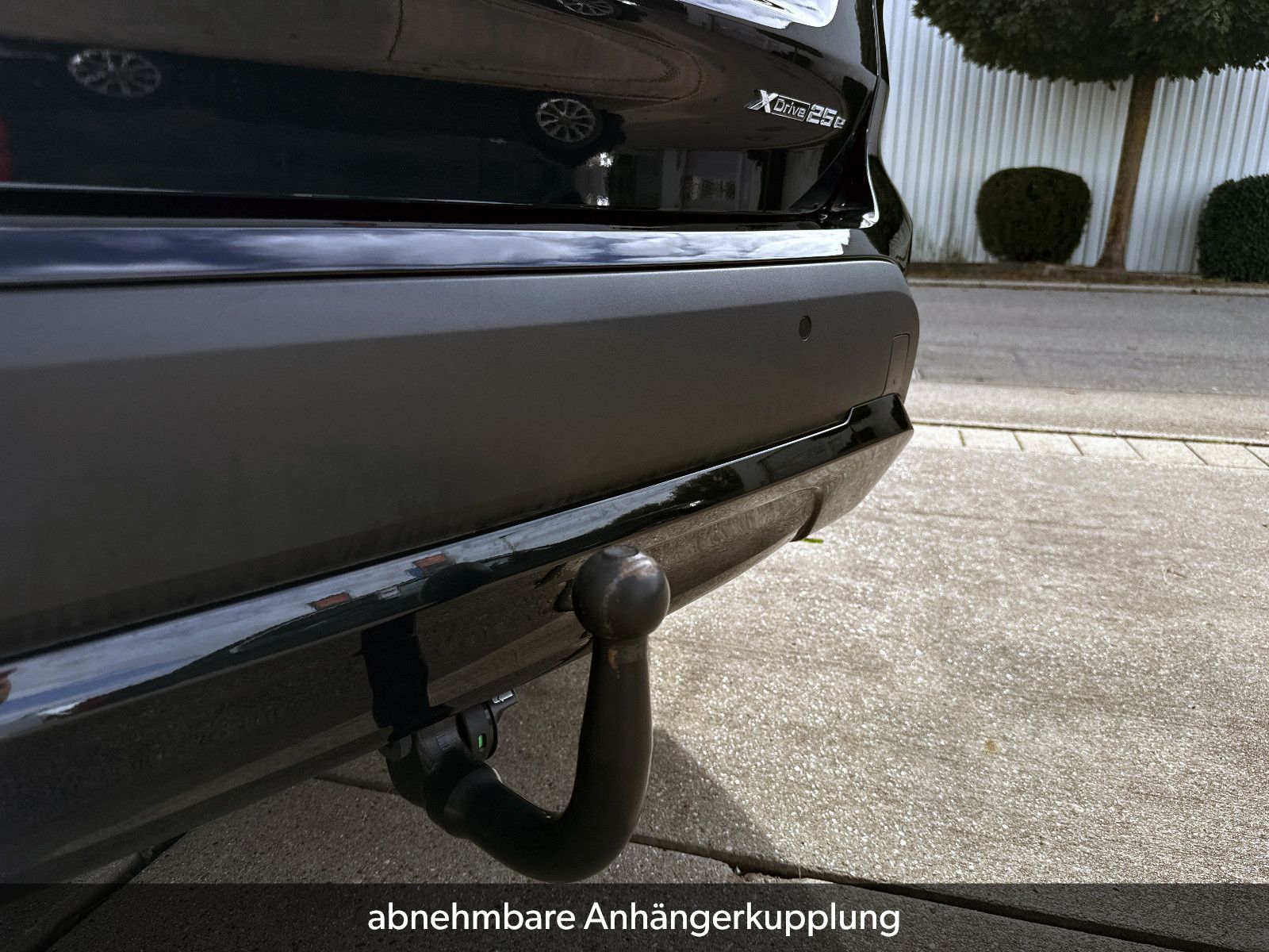 Fahrzeugabbildung BMW X1 xDrive25e Advantage ACC KAM AHK PANO HUD H&K