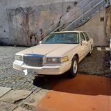Lincoln Town Car - Lincoln: Town