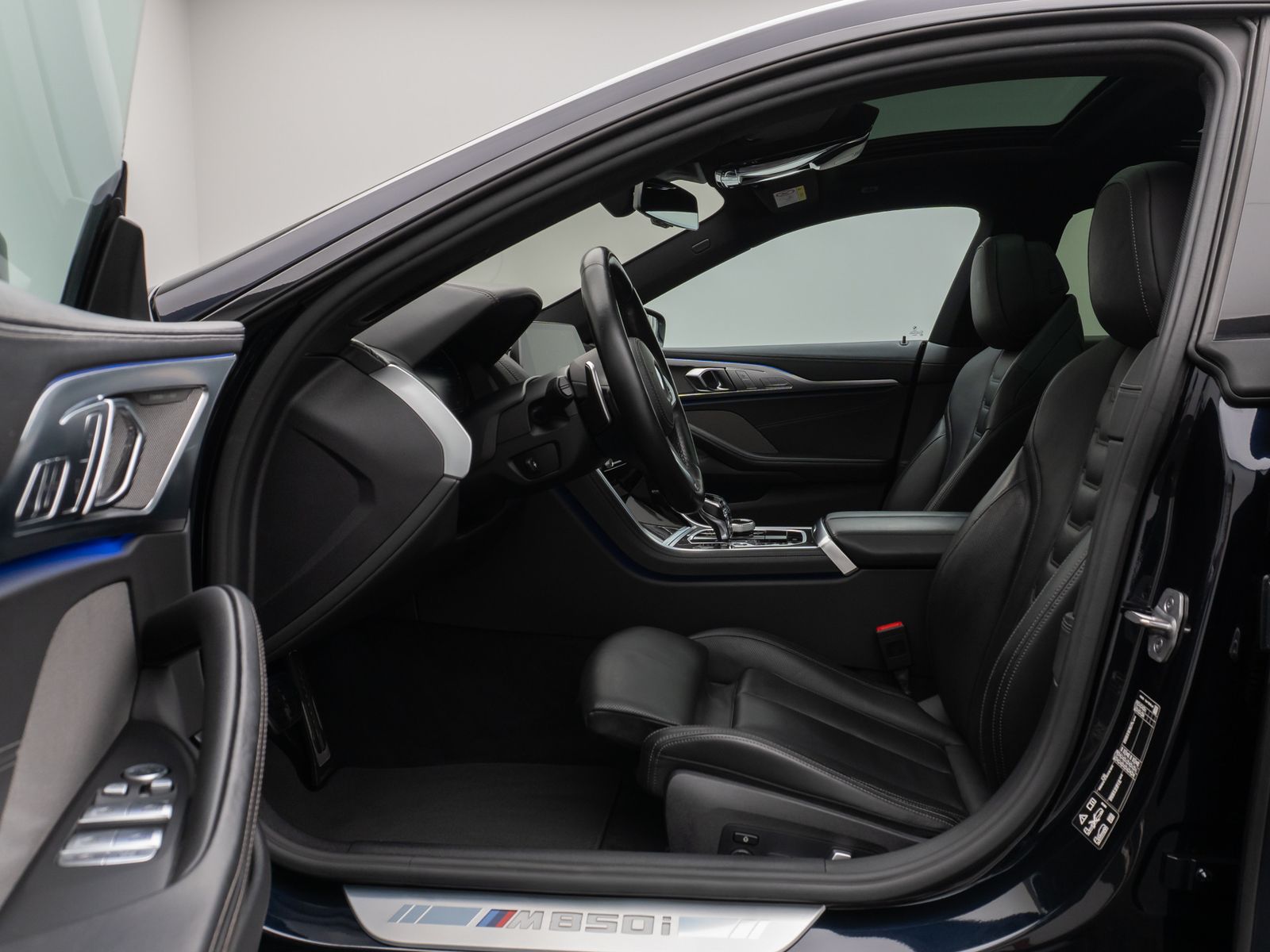 Fahrzeugabbildung BMW M850i xD GranCoupé Panorama Laser H/K SoftCl 20"