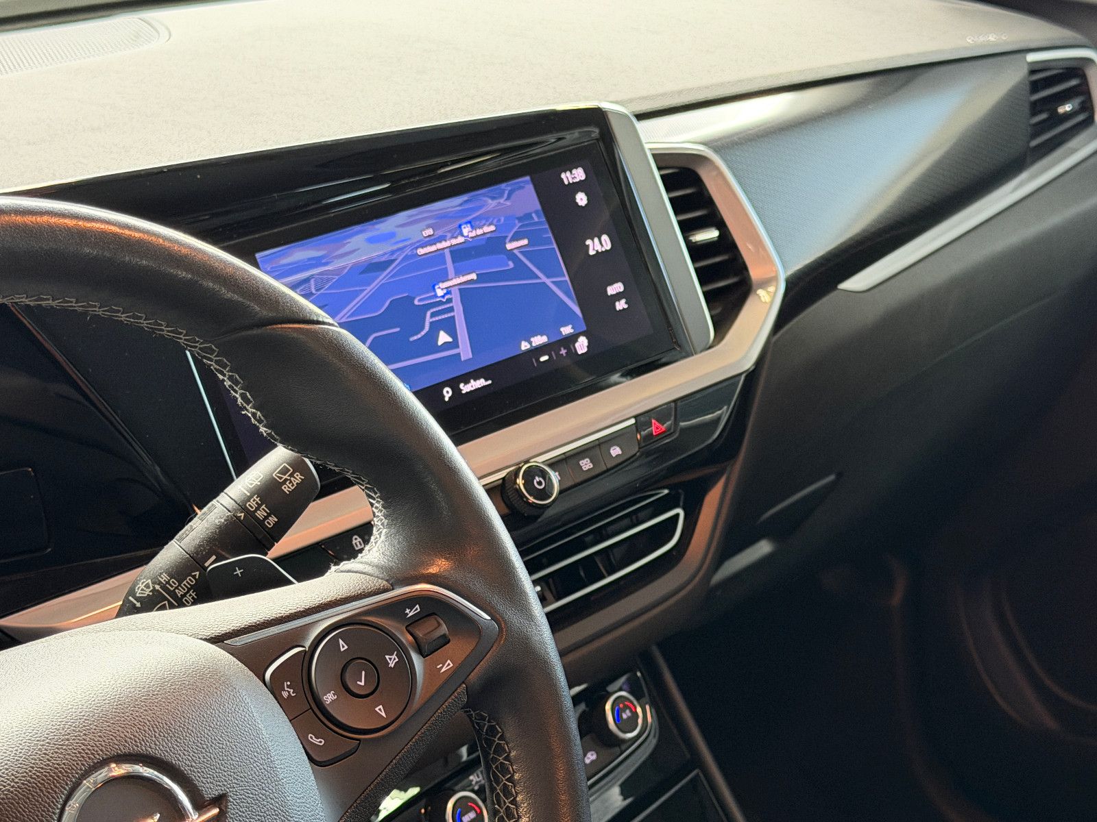 Fahrzeugabbildung Opel Grandland Ultimate/LEDER/KAMERA/ASSISTANC/LED/DI