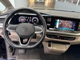 Volkswagen T7 Multivan Life 2.0 TDI DSG KÜ -7-Sitzer-AHK- - Volkswagen: L