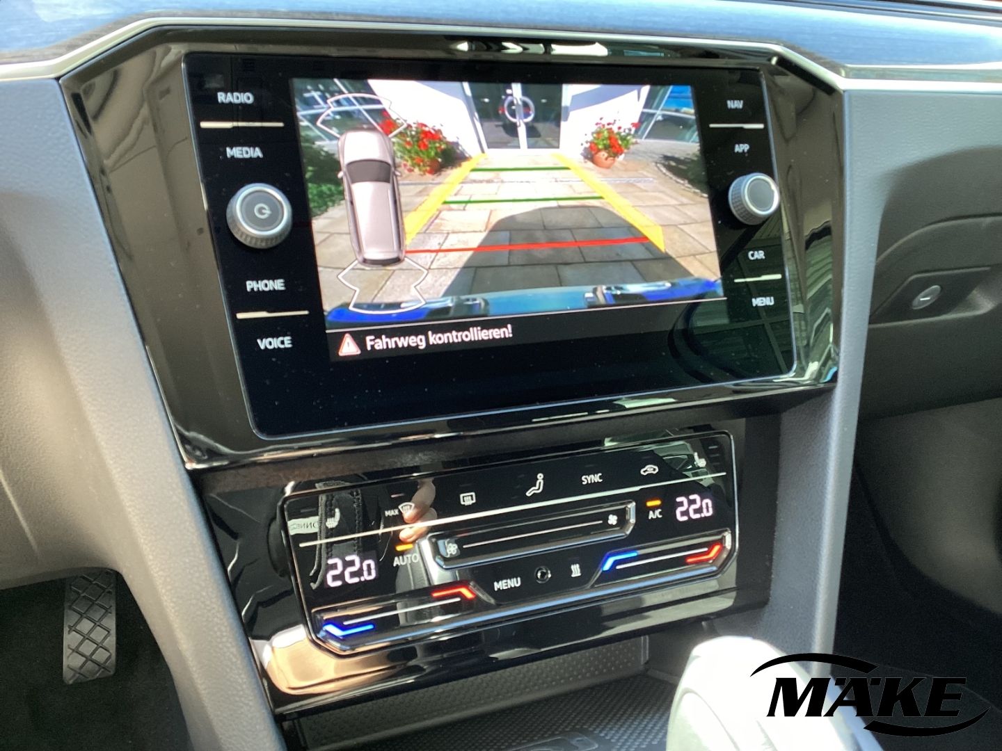 Passat Elegance 2.0 TDI DSG 4motion AHK STDHZG R